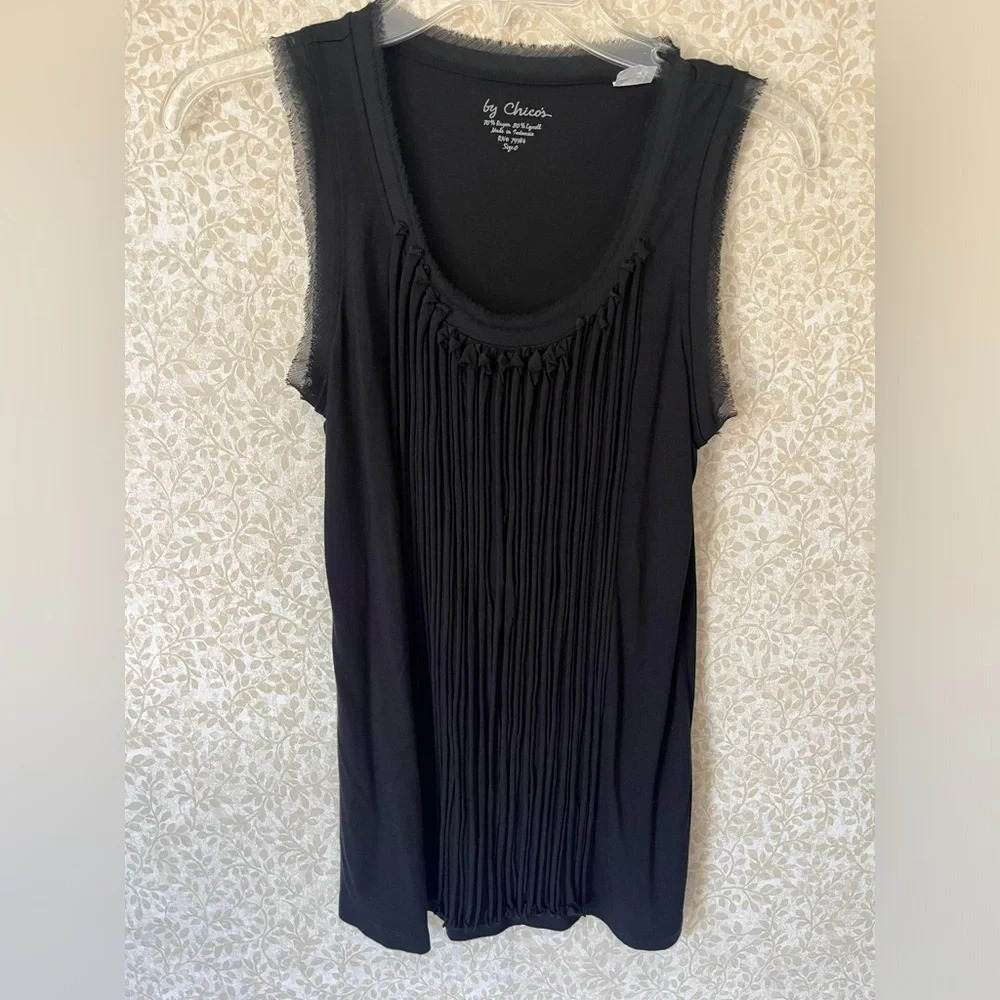 Like New Chicos tank